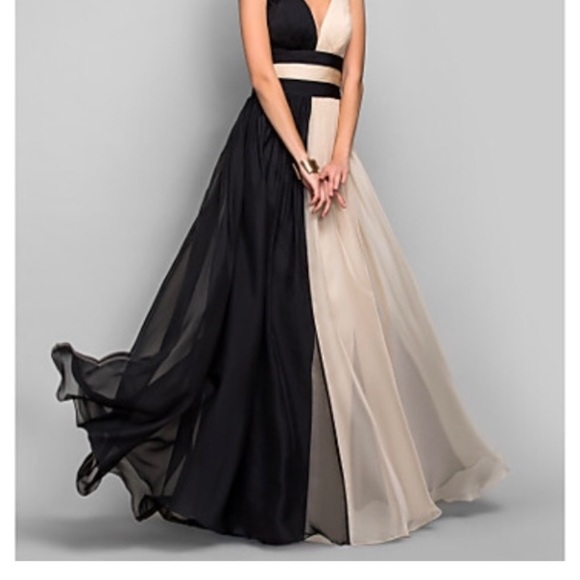 COPY - Maxi dress evening gown BNWT size S. will fit tall girl with 34 A/B. - Picture 2 of 6